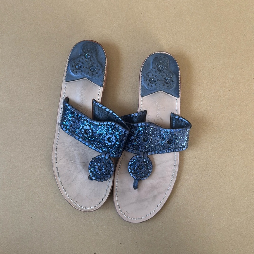 Jack rogers navy sandals